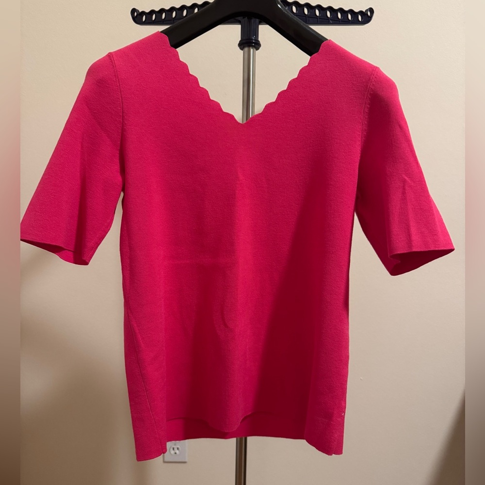 Talbots Scalloped V-Neck Short Sleeve Top in Bright Pink